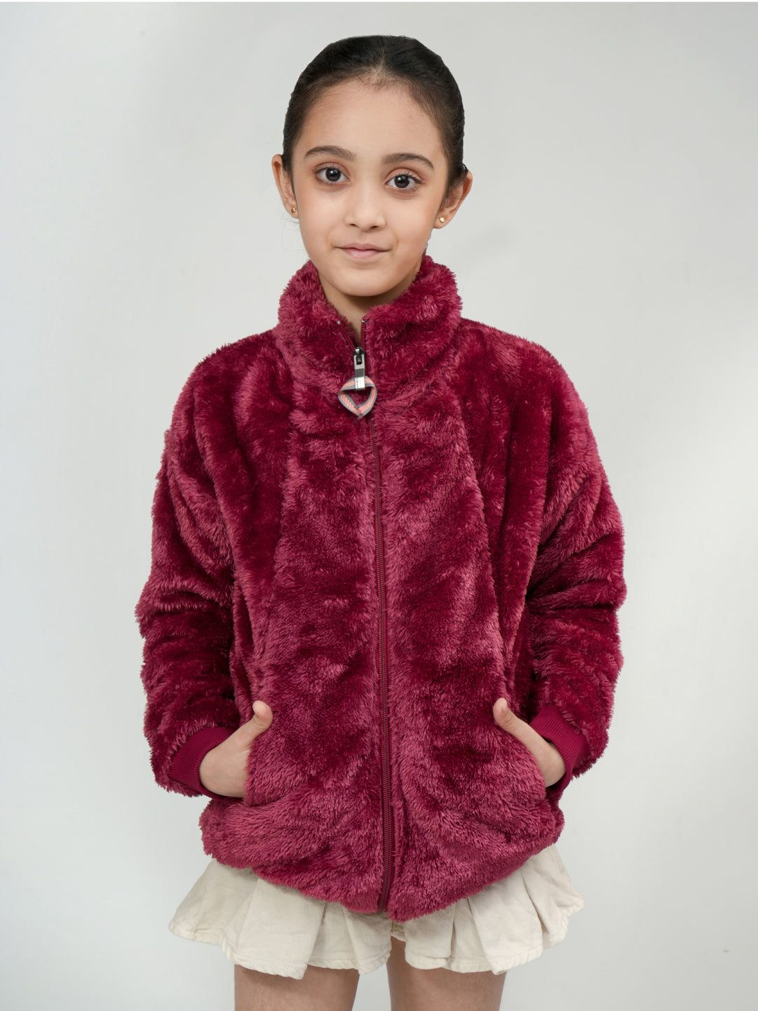 Pampolina's Cozy Chic Plush Jacket: Winter Warmth Meets Style